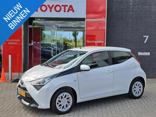 Toyota Aygo X-PLAY ACHTERUITRIJCAMERA AIRCO APPLE CARPLAY / ANDROID AUTO