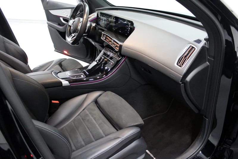 Hoofdafbeelding Mercedes-Benz EQC