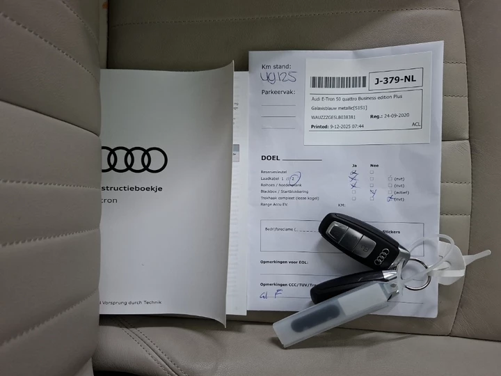 Hoofdafbeelding Audi e-tron