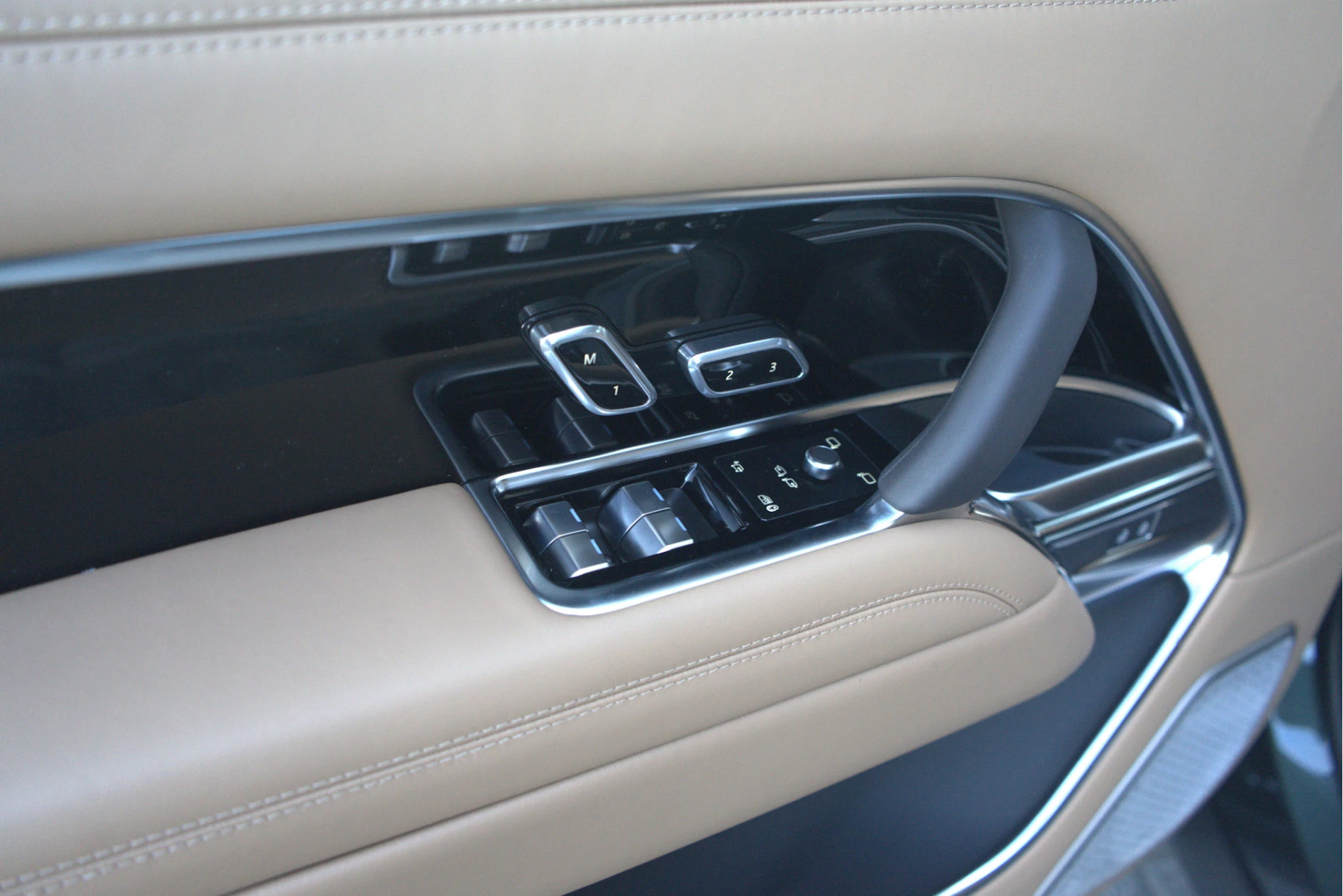 Hoofdafbeelding Land Rover Range Rover