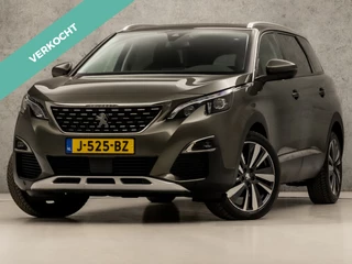 Peugeot 5008 1.2 PureTech Deluxe 7 Persoons Automaat (PANORAMADAK, APPLE CARPLAY, MEMORY SEATS, LEDER, STOELVERWARMING, 360 CAMERA, SPORTSTOELEN, LED KOPLAMPEN, GETINT GLAS, TREKHAAK, NIEUWSTAAT)