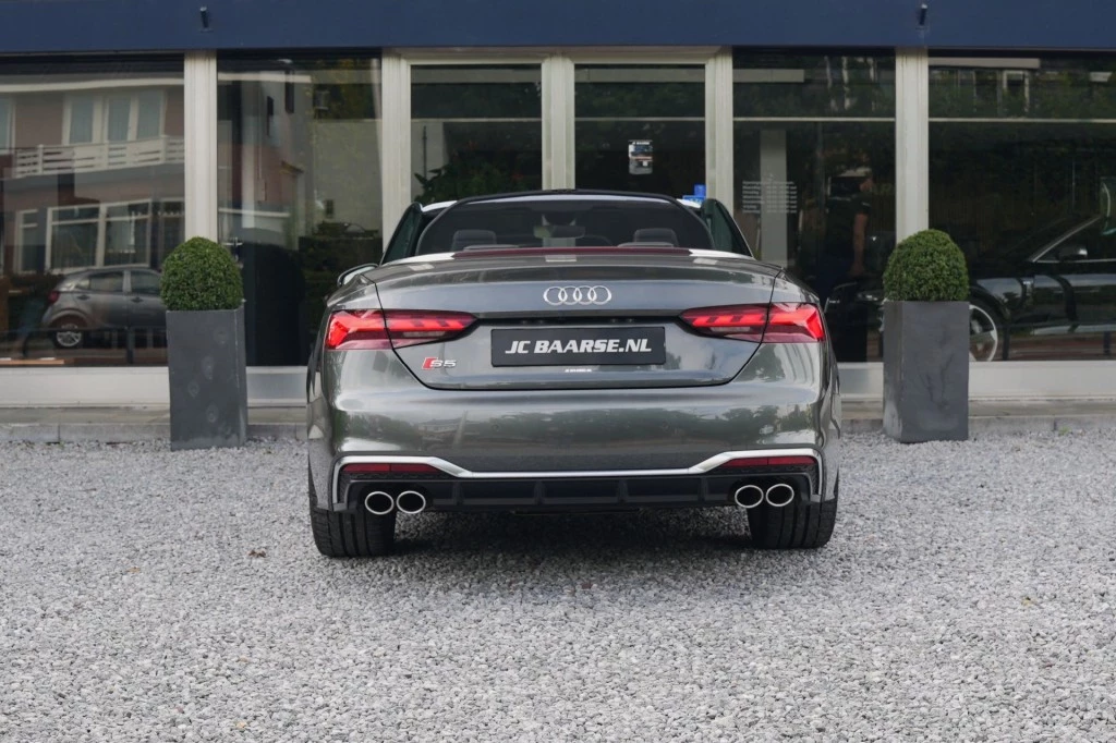 Hoofdafbeelding Audi S5