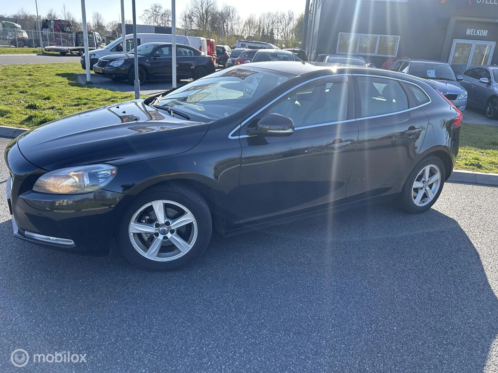 Hoofdafbeelding Volvo V40