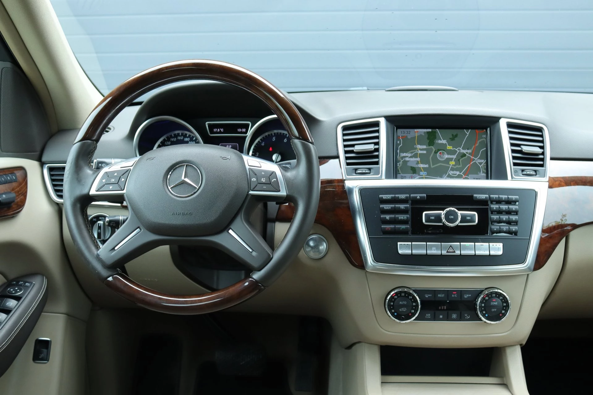 Hoofdafbeelding Mercedes-Benz M-Klasse