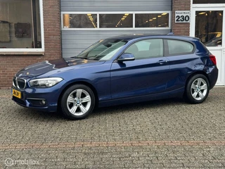 BMW 1-serie 118i LCI AUT NAVIGATIE/PDC/AIRCO/CRUISE