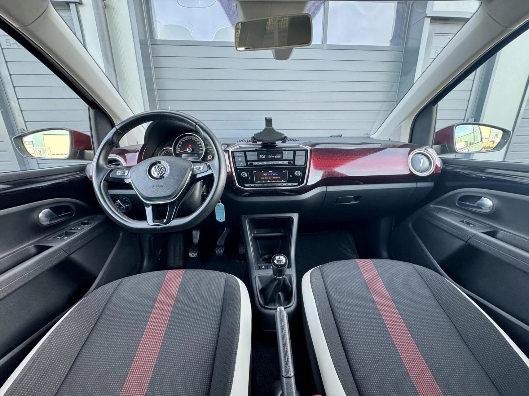 Hoofdafbeelding Volkswagen up!