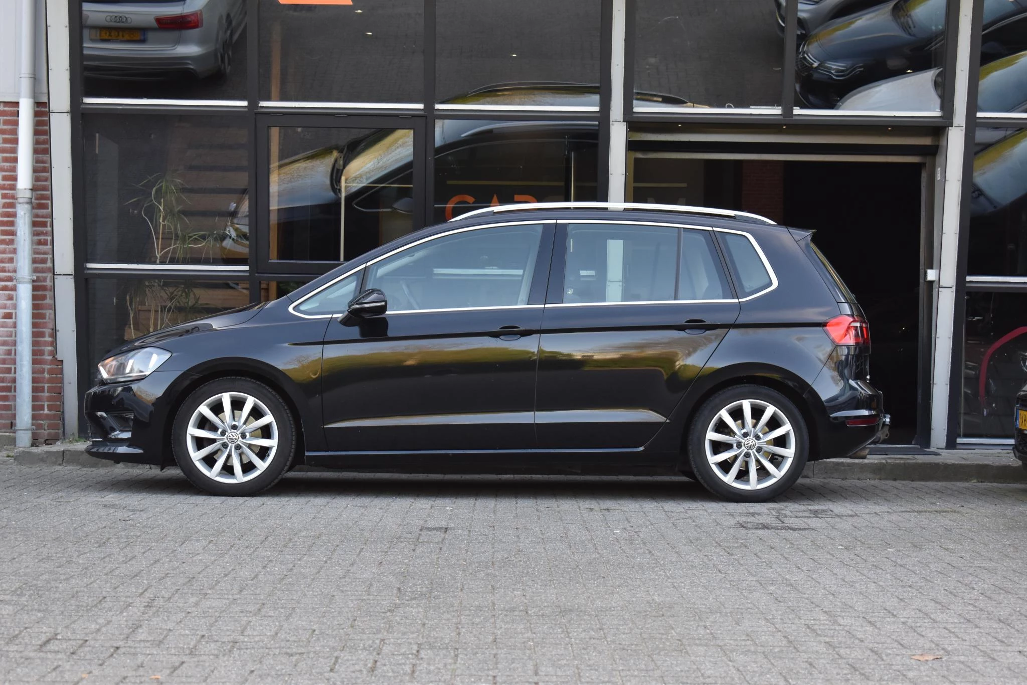 Hoofdafbeelding Volkswagen Golf Sportsvan