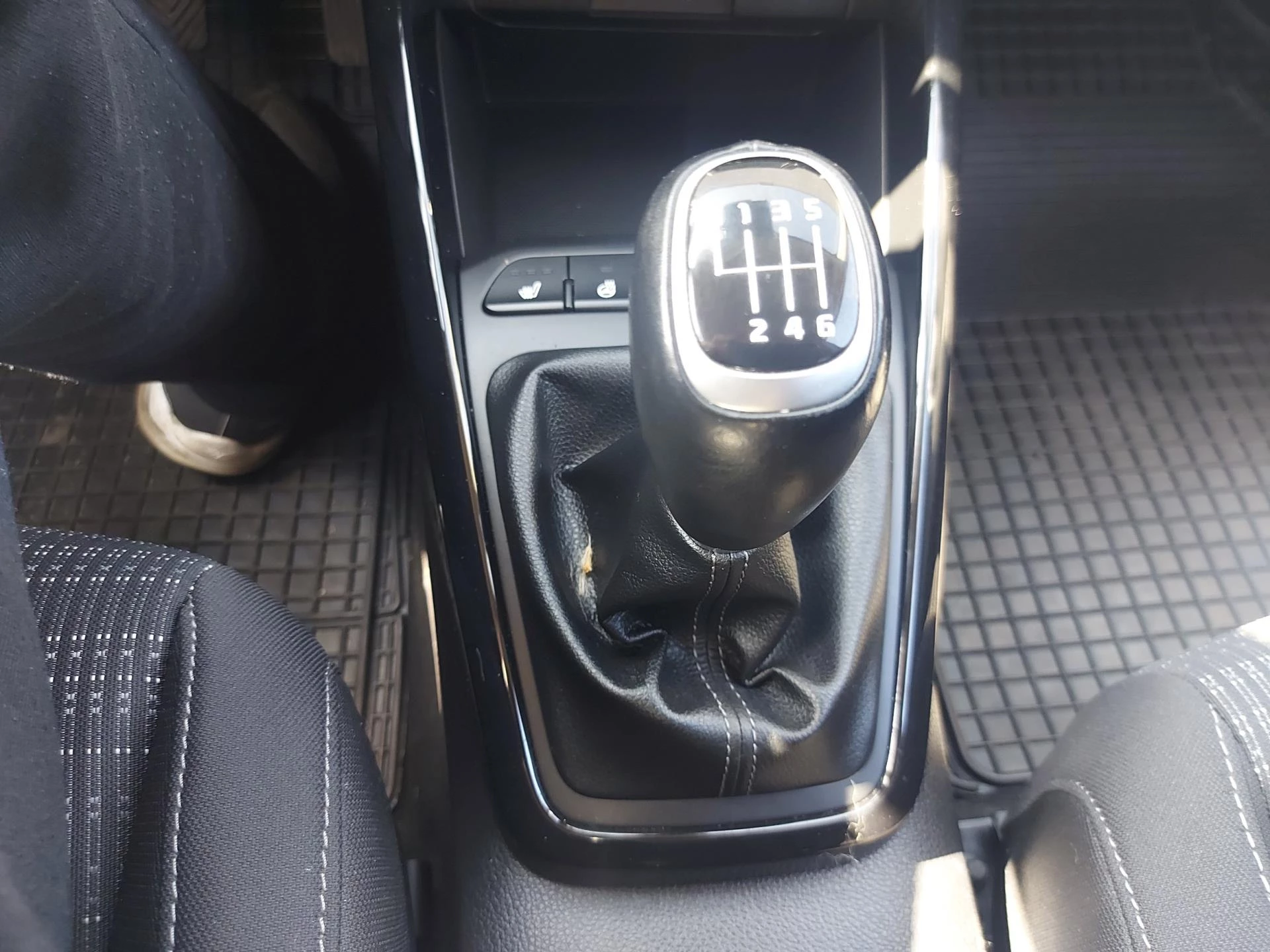 Hoofdafbeelding Kia Stonic