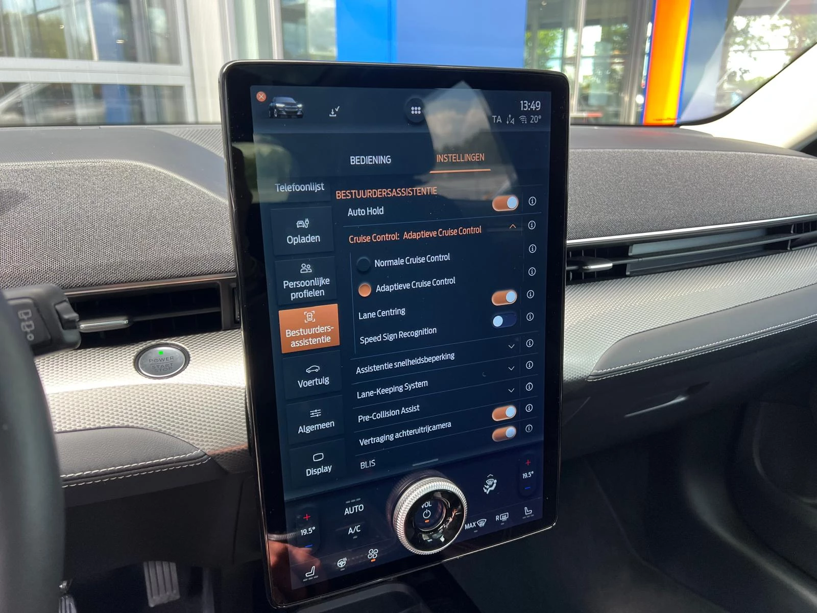 Hoofdafbeelding Ford Mustang Mach-E