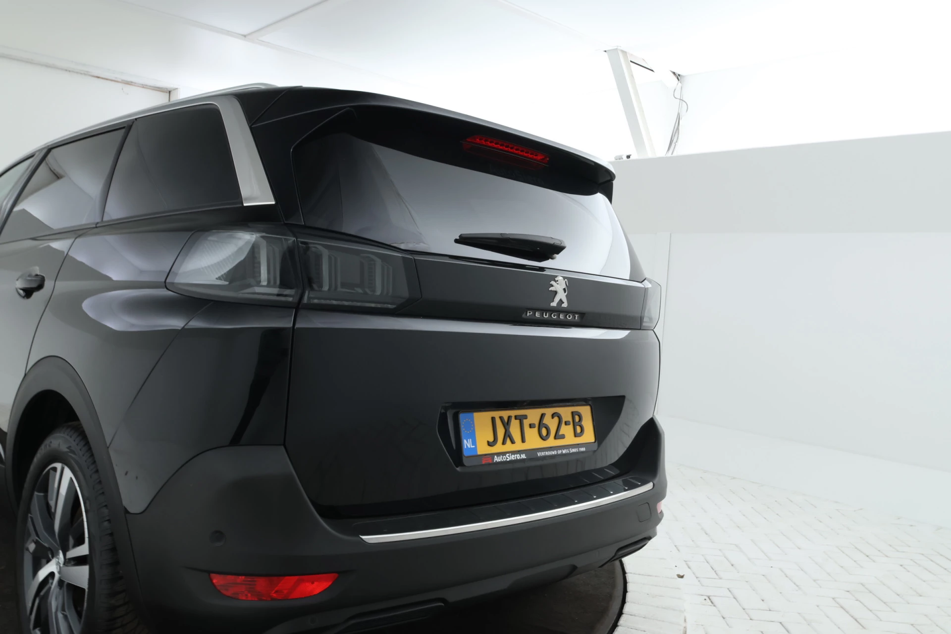 Hoofdafbeelding Peugeot 5008