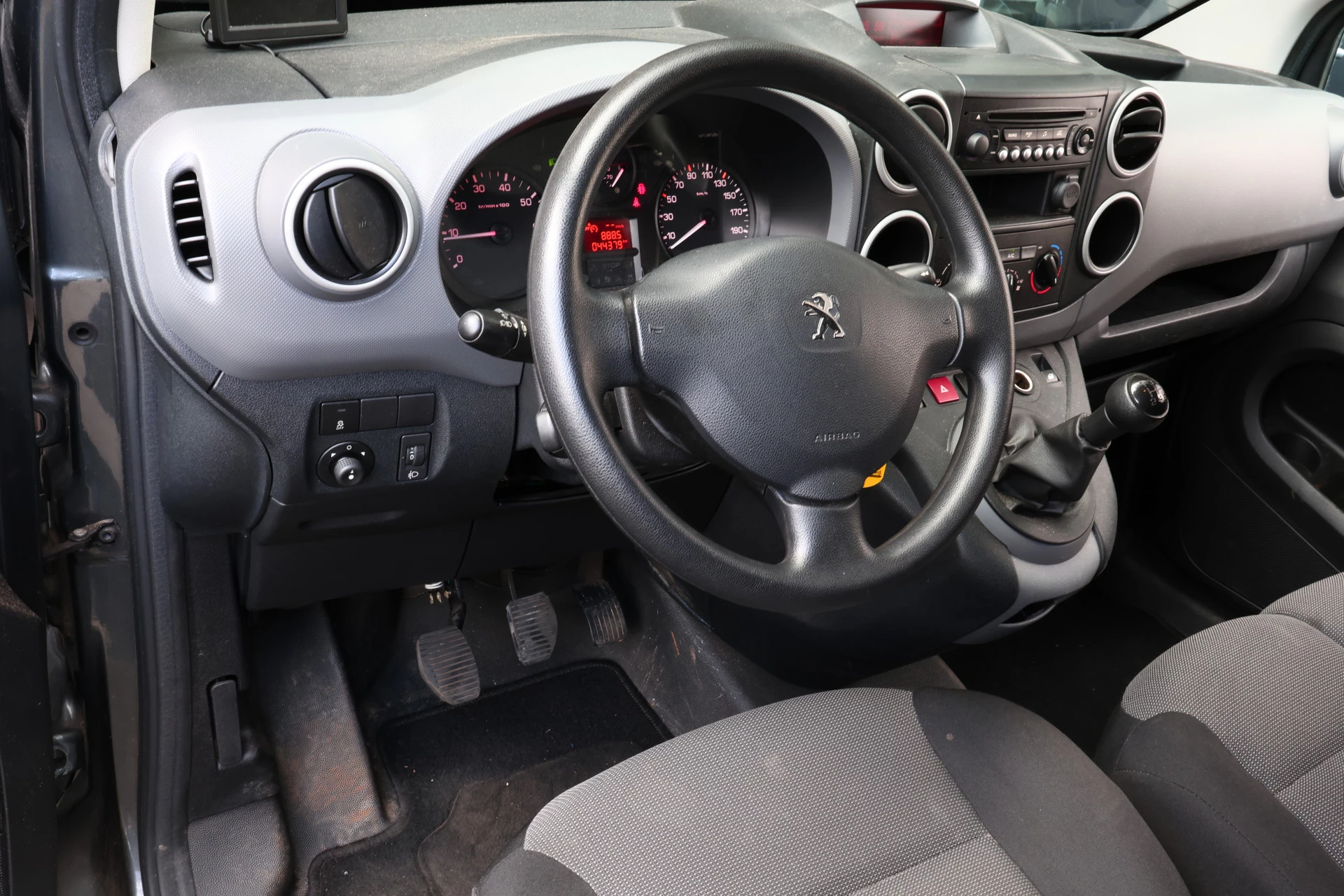 Hoofdafbeelding Peugeot Partner