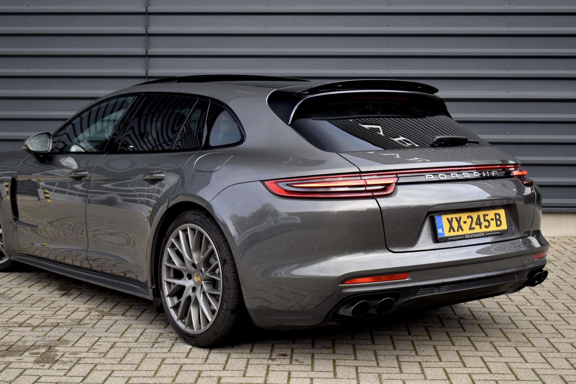 Hoofdafbeelding Porsche Panamera