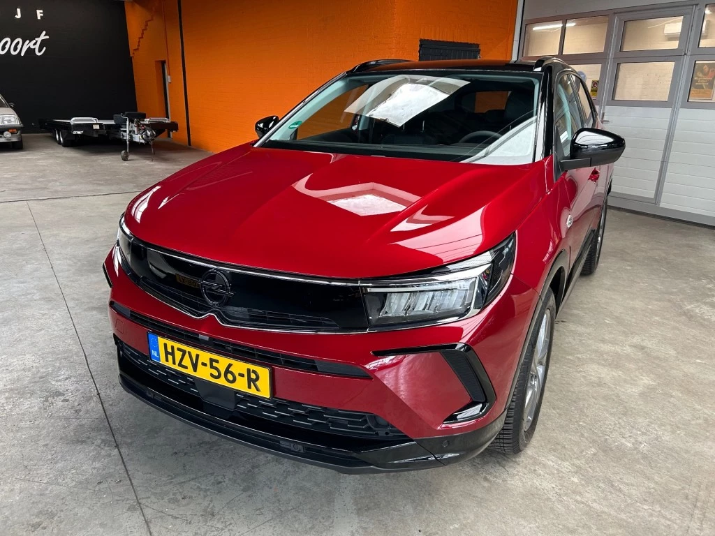 Hoofdafbeelding Opel Grandland