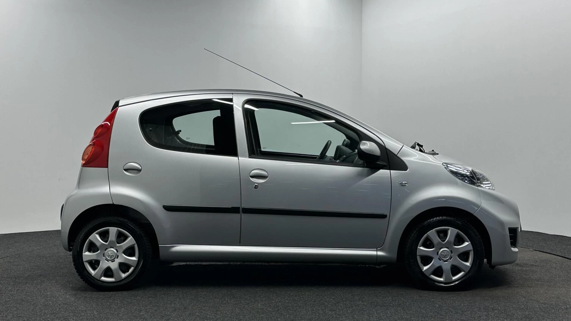 Hoofdafbeelding Peugeot 107