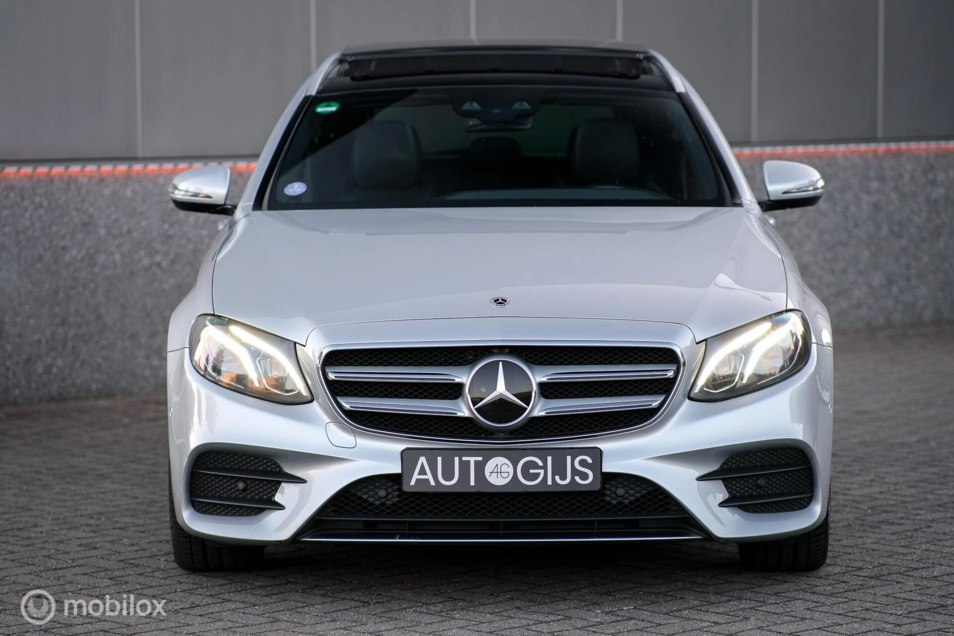 Hoofdafbeelding Mercedes-Benz E-Klasse