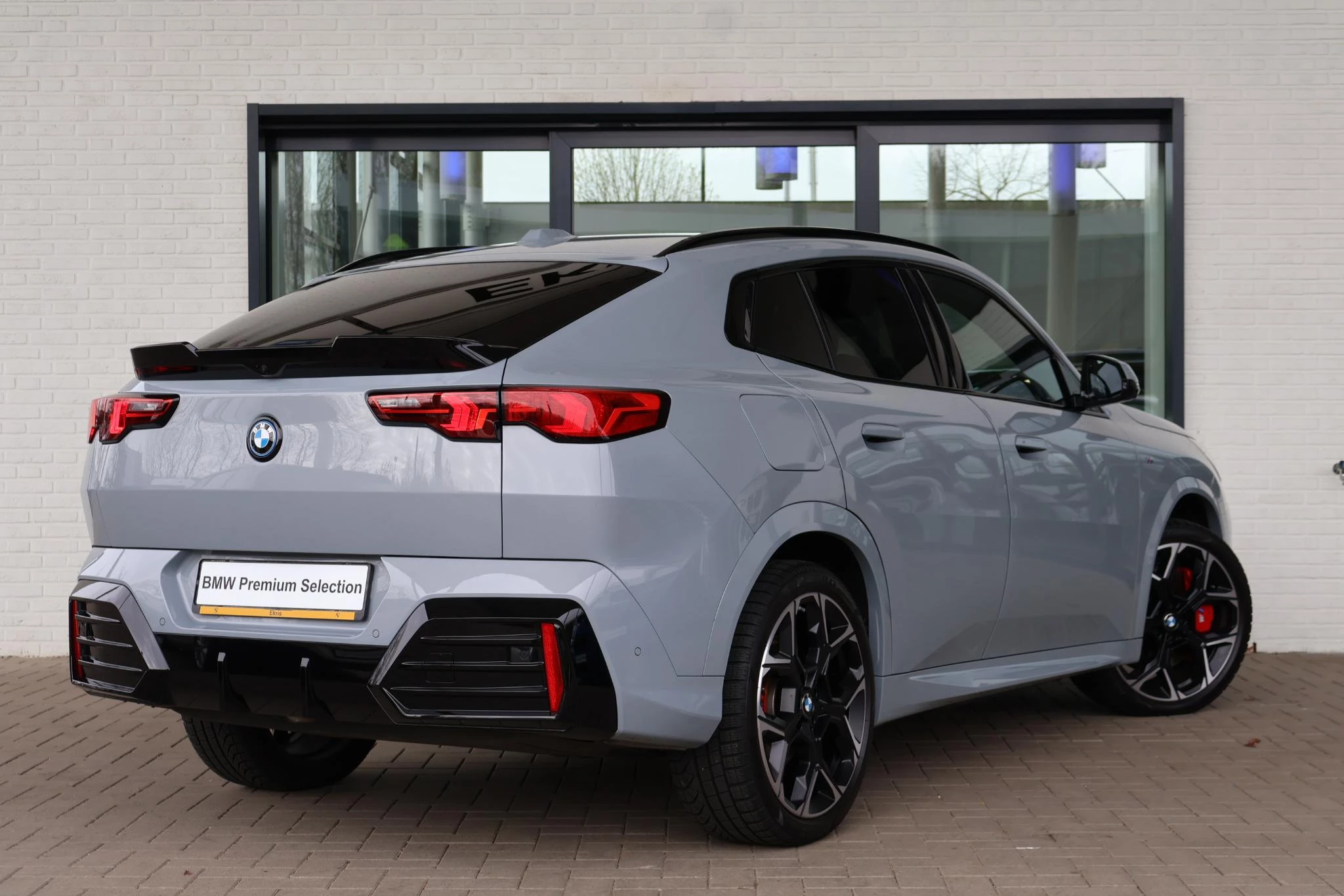 Hoofdafbeelding BMW iX2