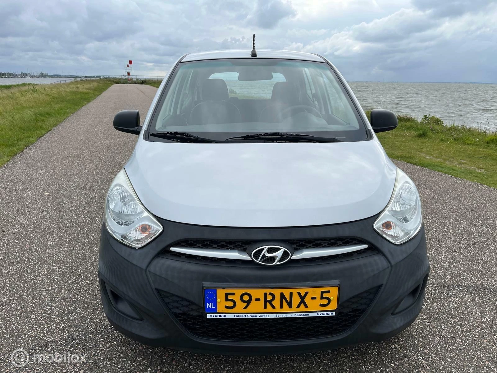 Hoofdafbeelding Hyundai i10