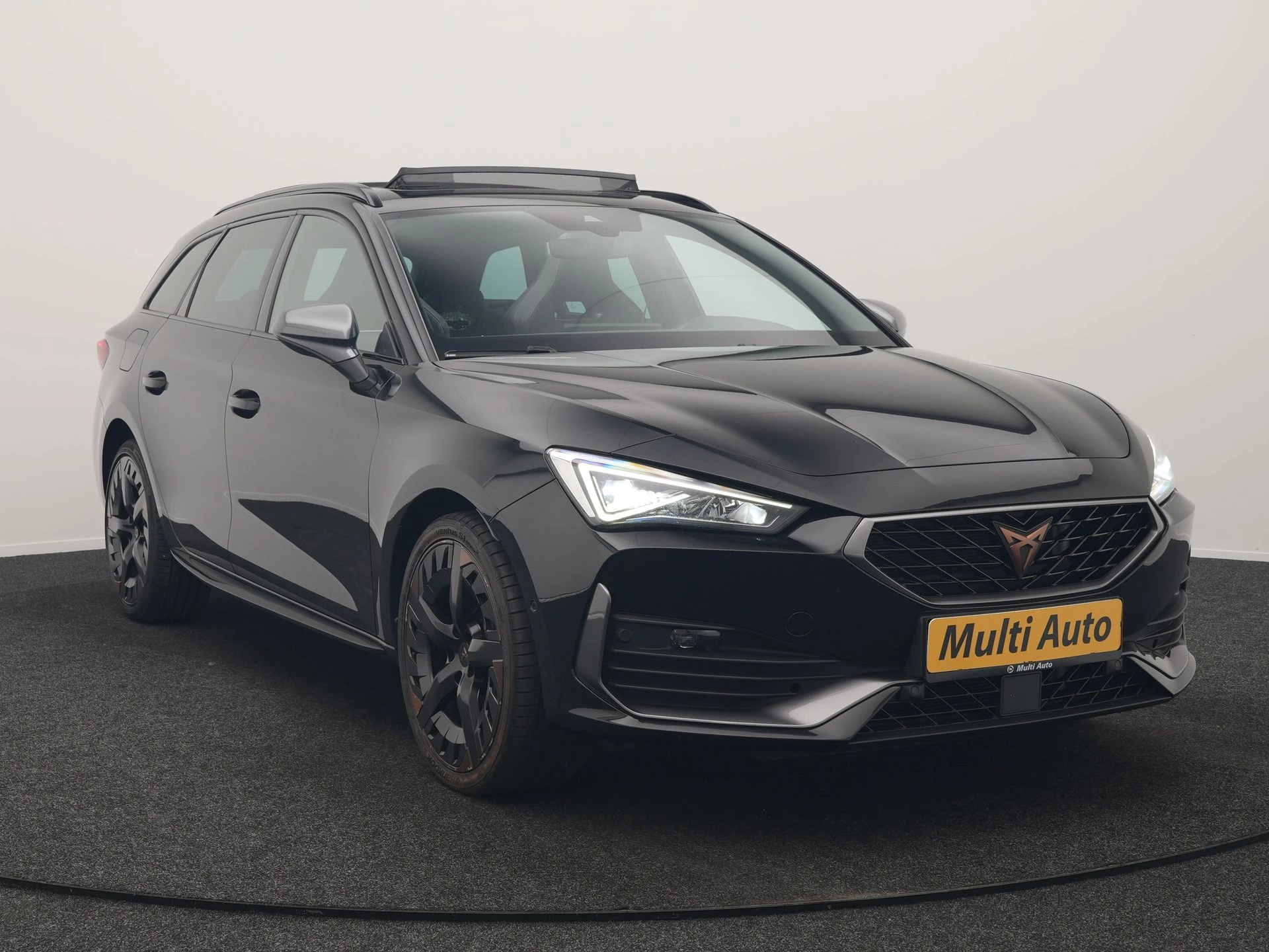 Hoofdafbeelding CUPRA Leon Sportstourer