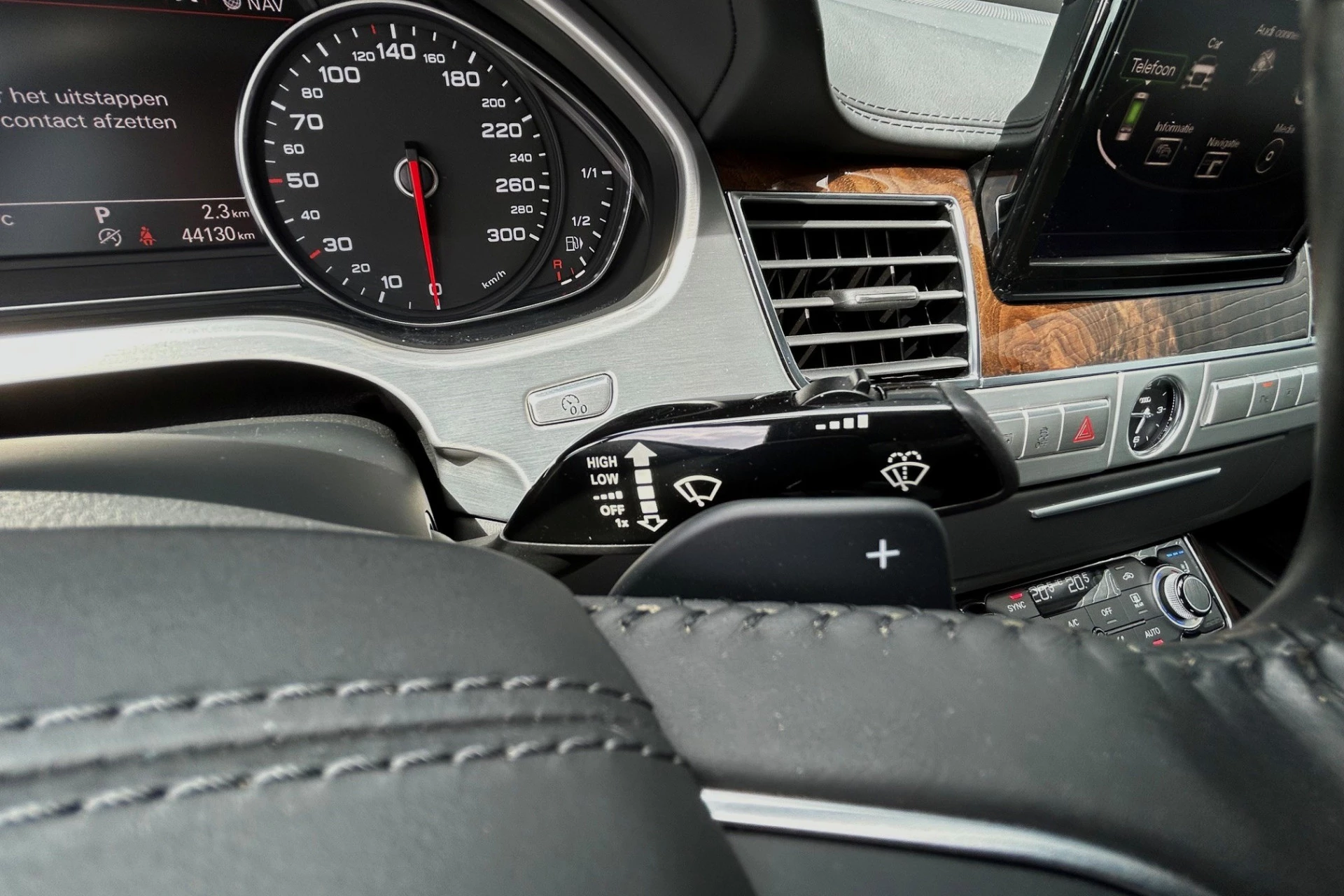 Hoofdafbeelding Audi A8