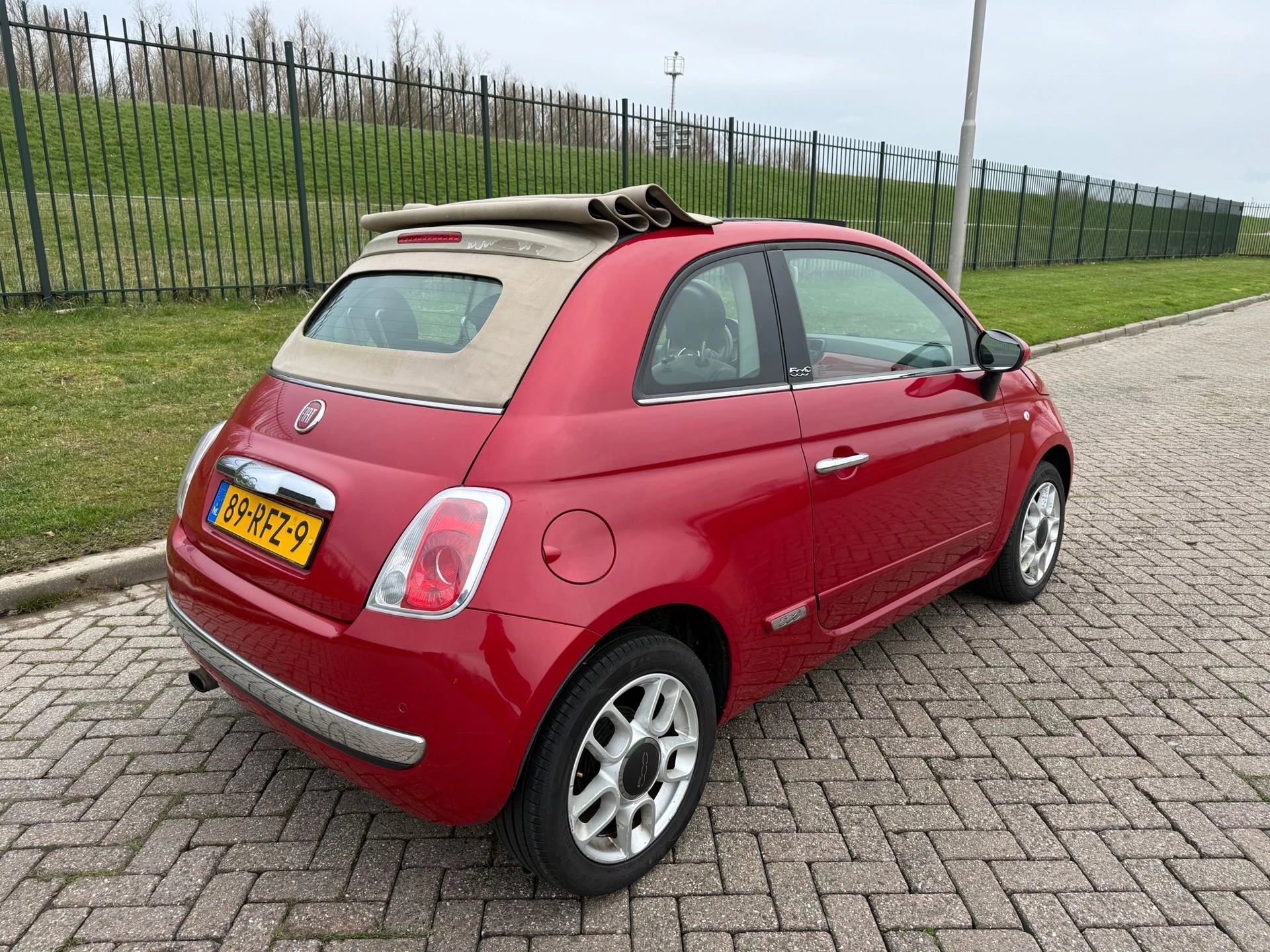 Hoofdafbeelding Fiat 500C