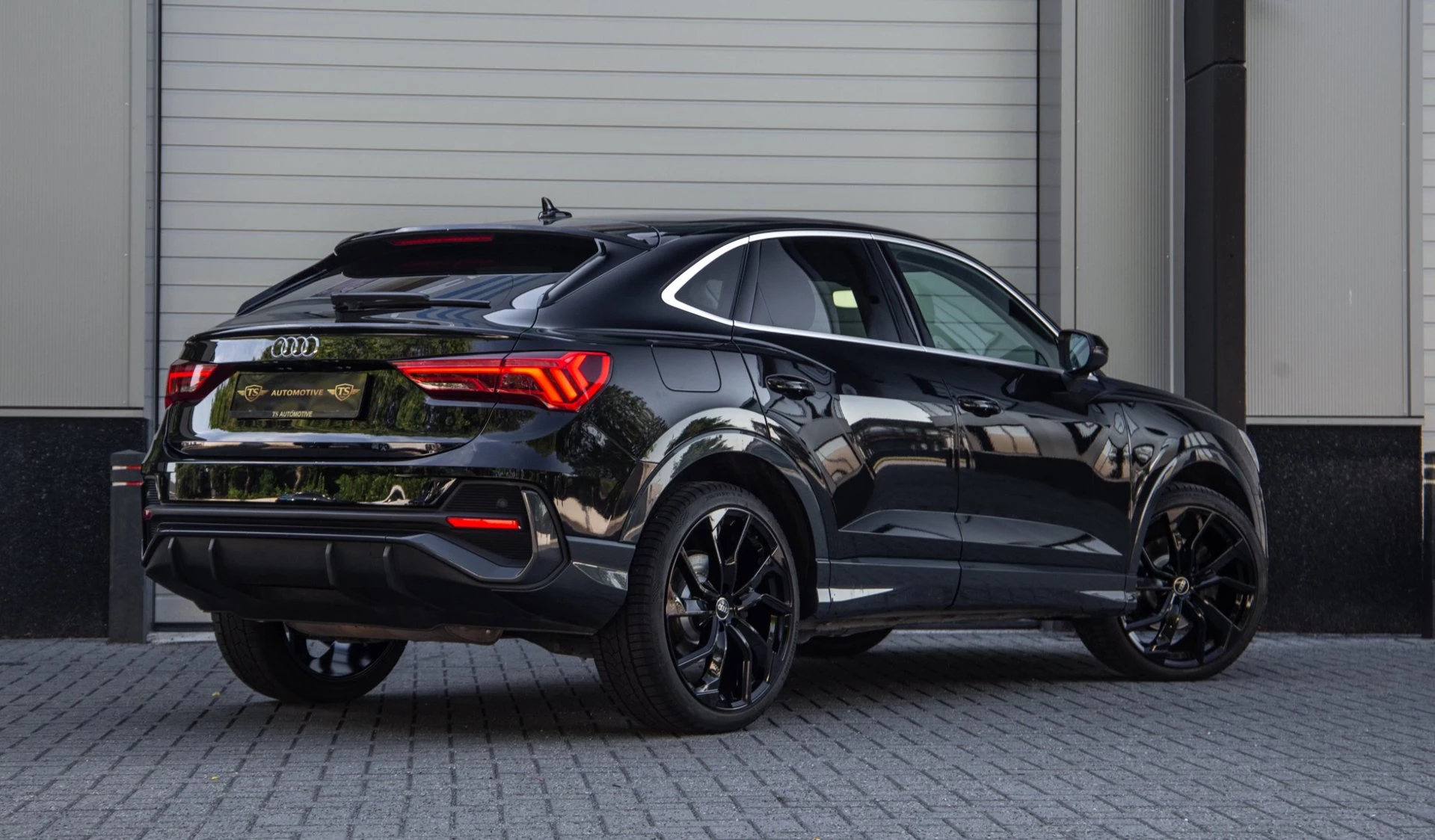 Hoofdafbeelding Audi Q3