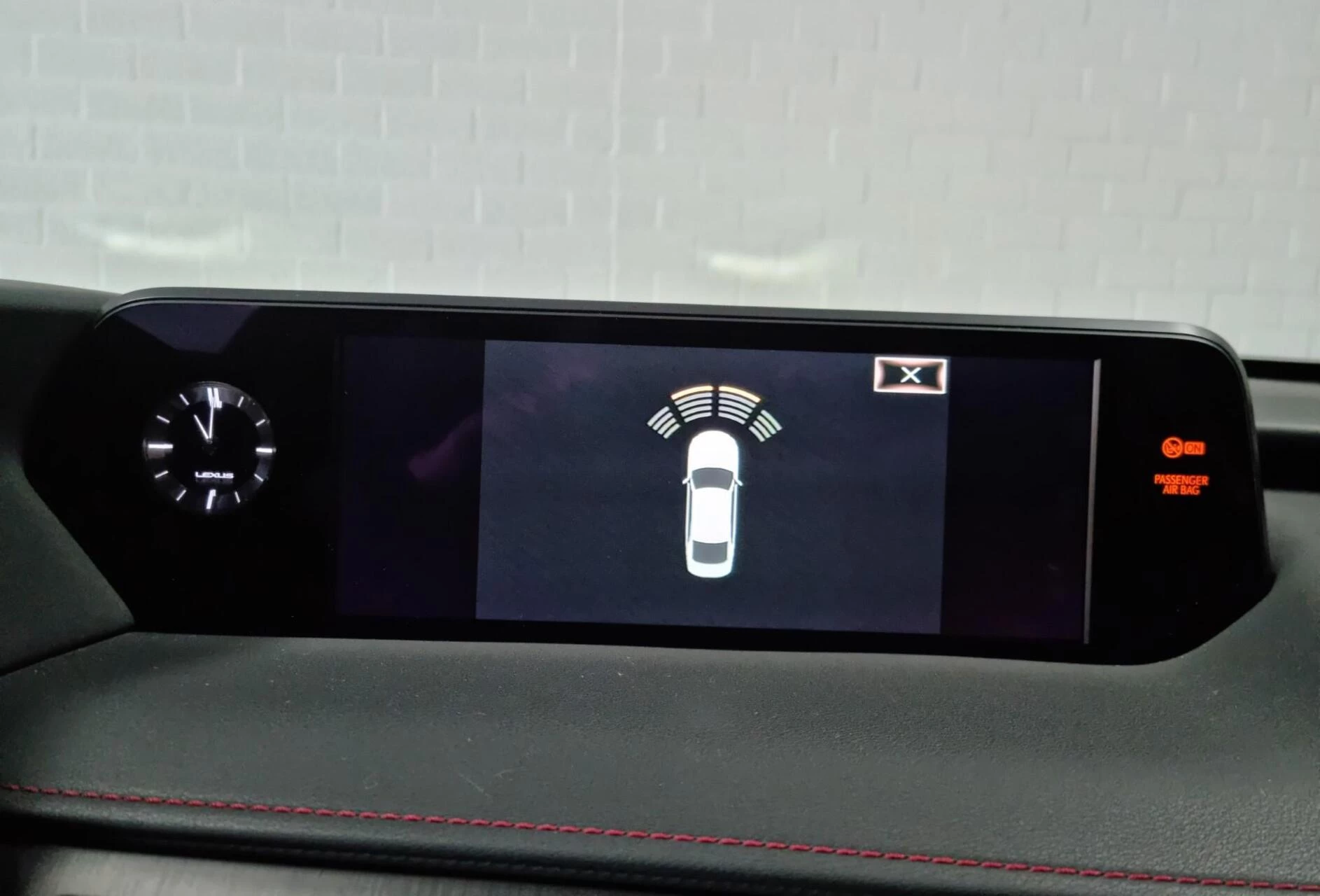 Hoofdafbeelding Lexus UX