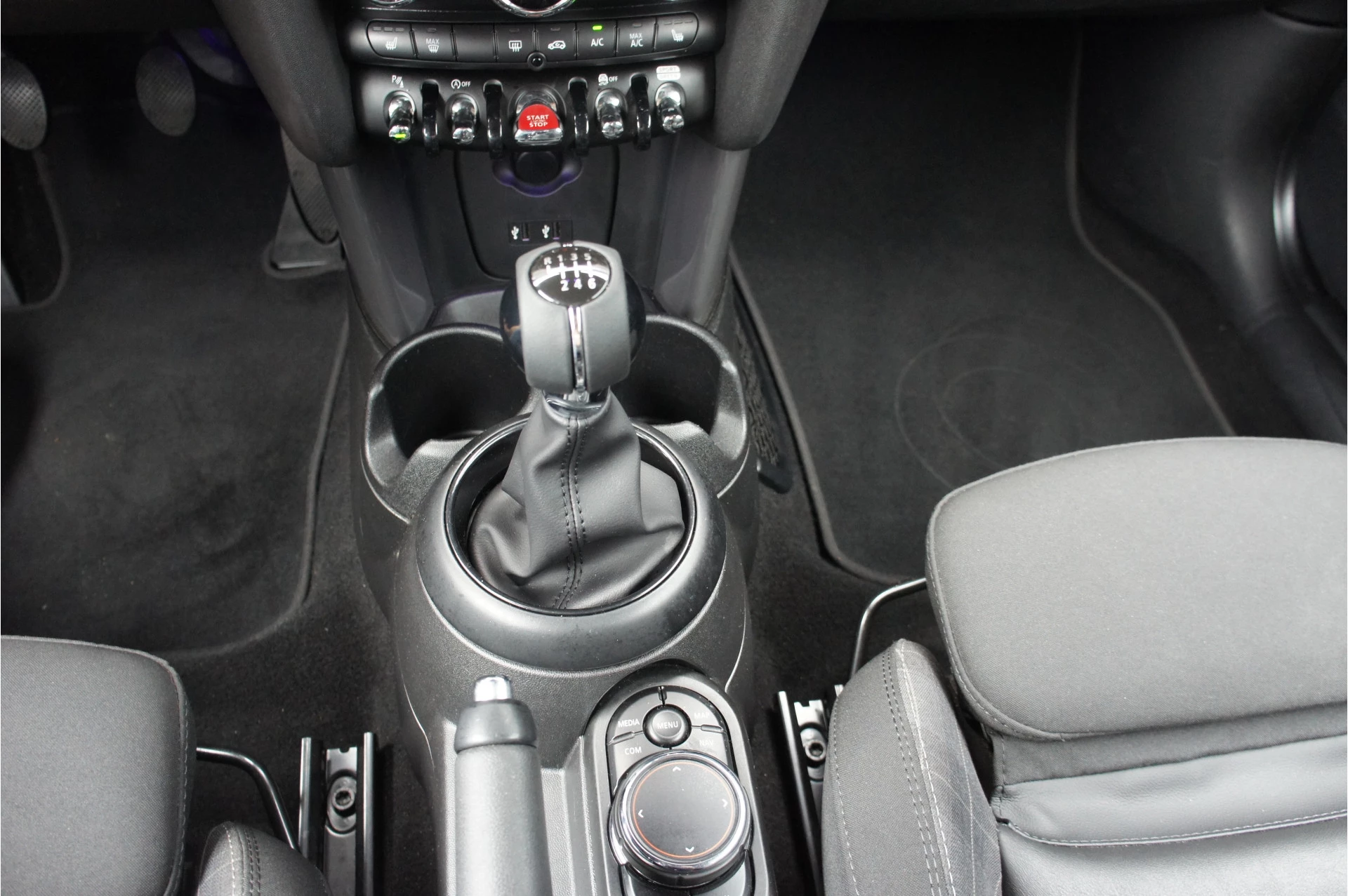 Hoofdafbeelding MINI Cooper