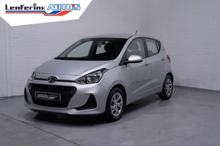 Hoofdafbeelding Hyundai i10 Hyundai I10 1.0i Trend Collor-edition Airco Cruise Stoel- en stuurverwarming