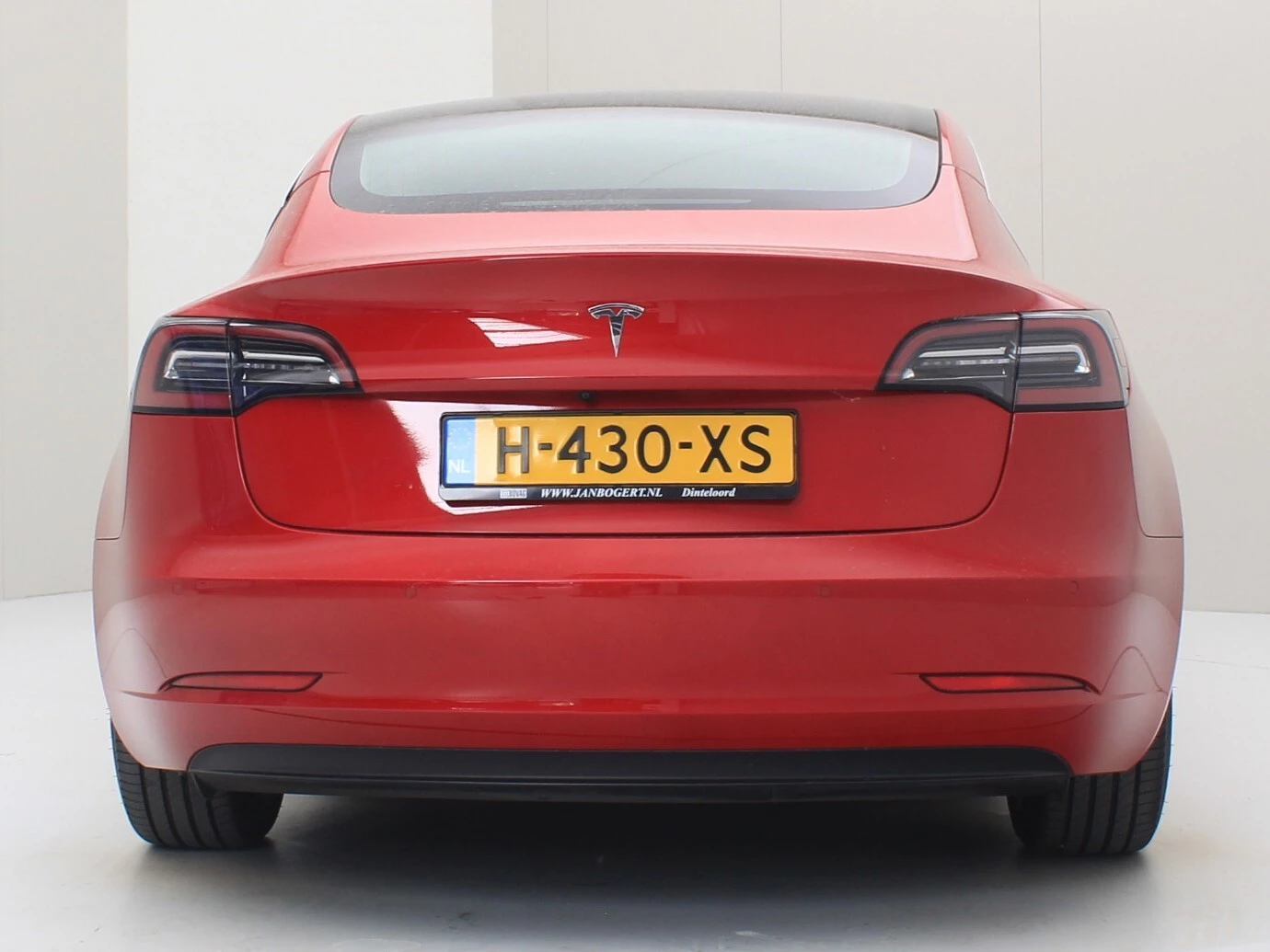 Hoofdafbeelding Tesla Model 3