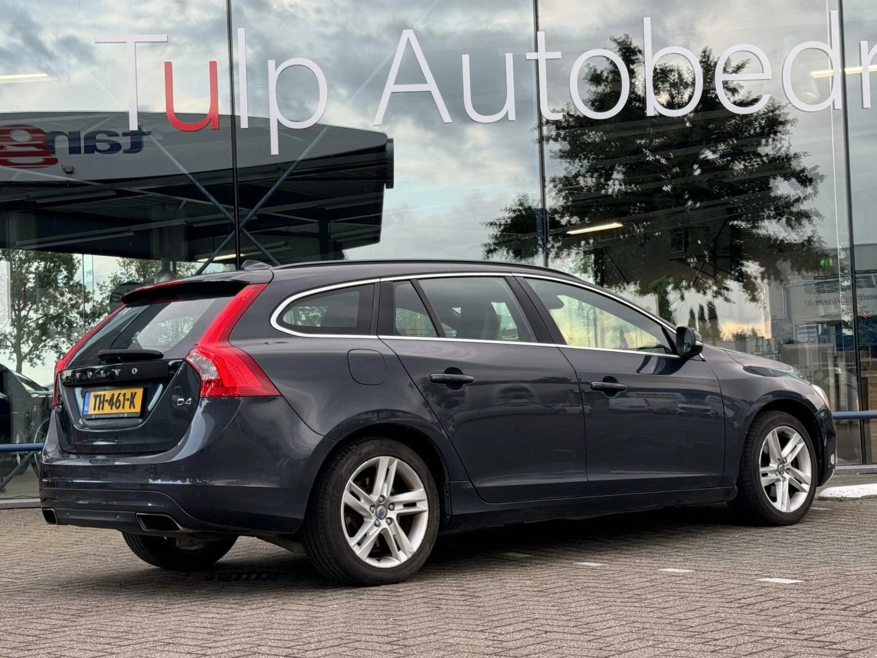 Hoofdafbeelding Volvo V60