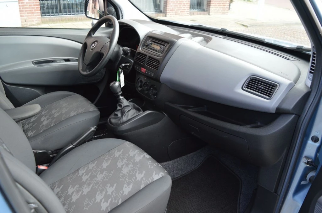 Hoofdafbeelding Opel Combo