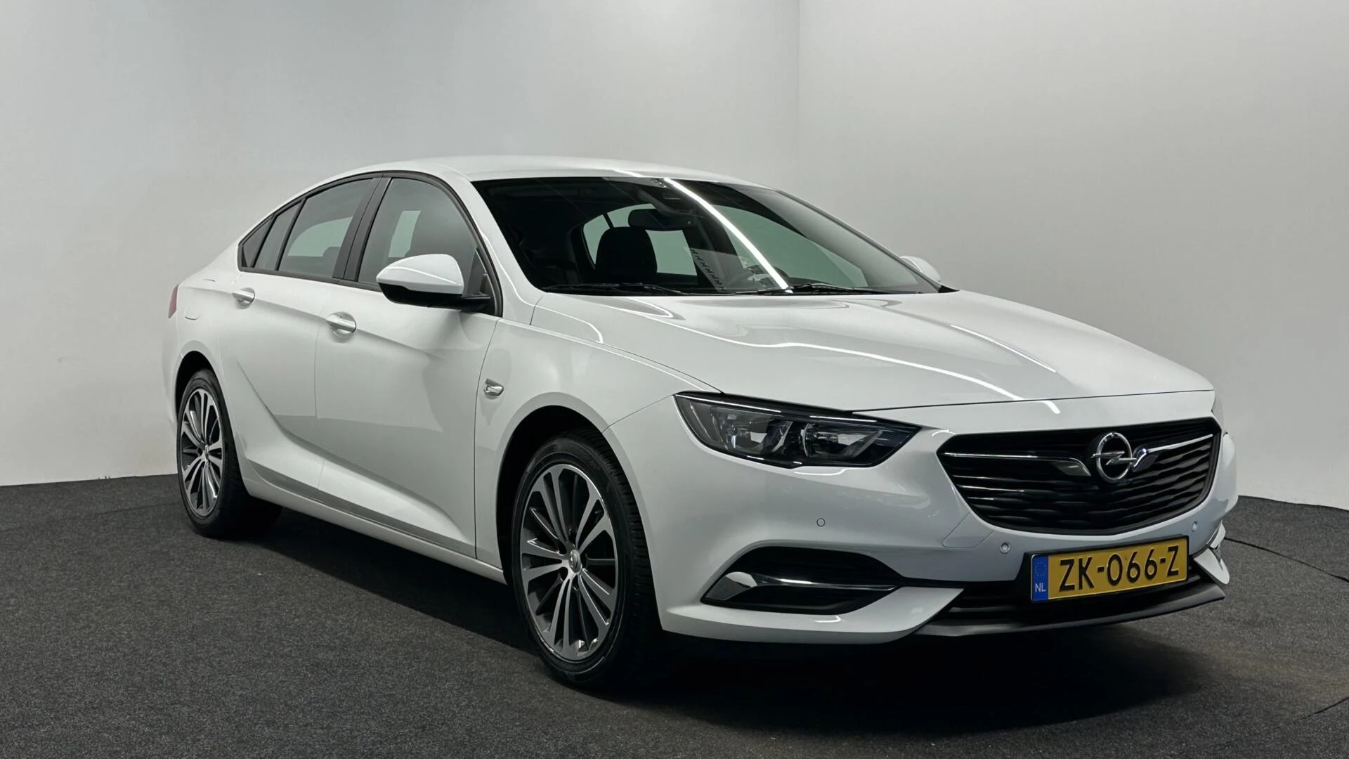Hoofdafbeelding Opel Insignia