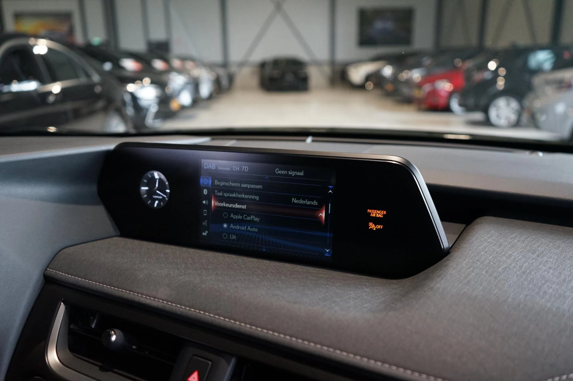 Hoofdafbeelding Lexus UX