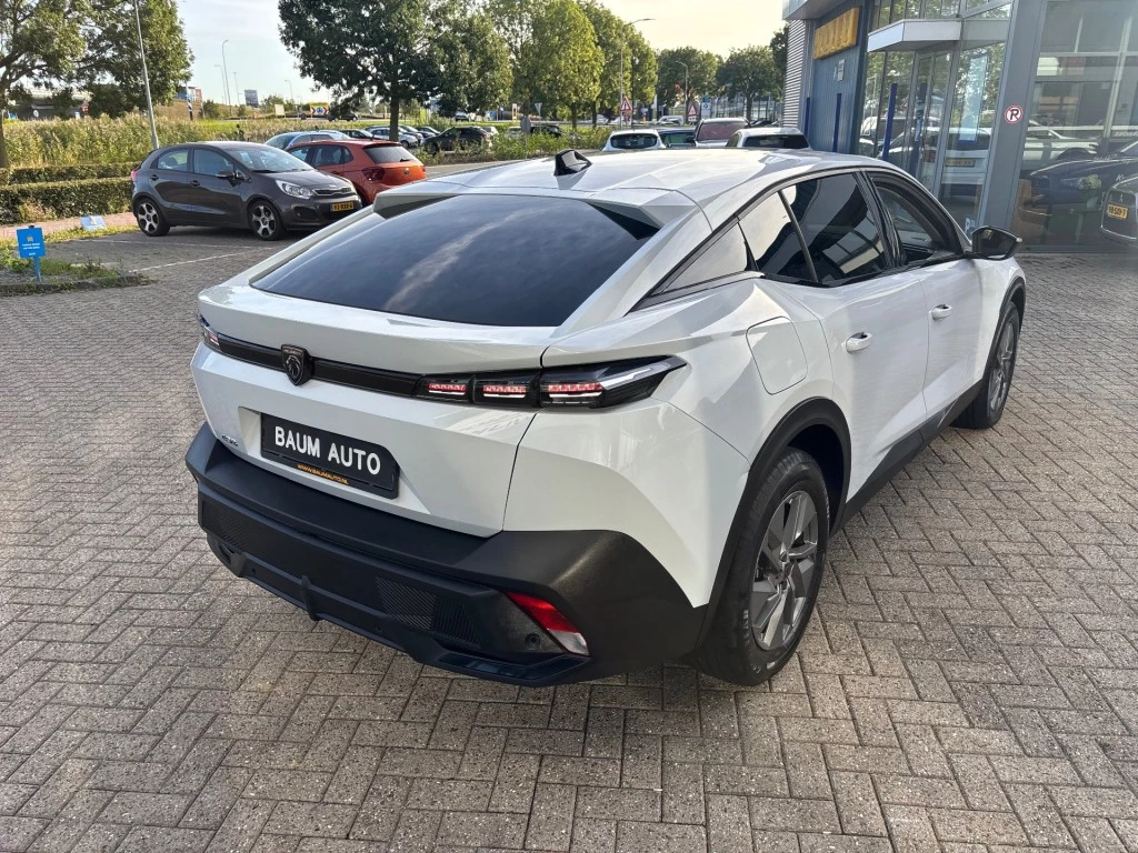 Hoofdafbeelding Peugeot 408