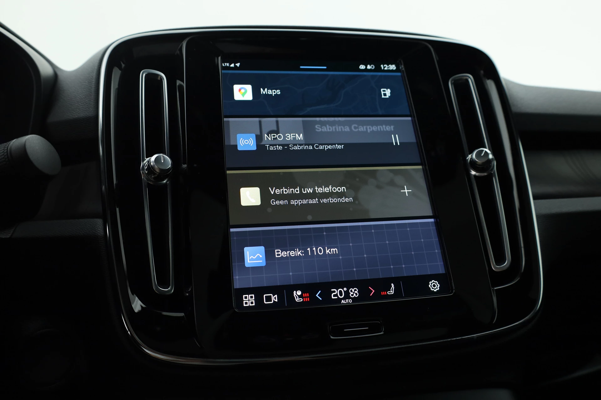 Hoofdafbeelding Volvo C40