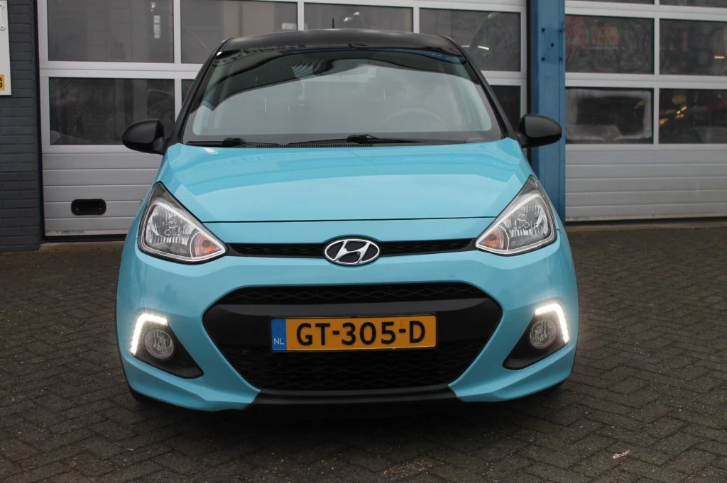 Hoofdafbeelding Hyundai i10