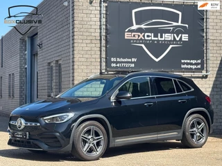 Hoofdafbeelding Mercedes-Benz GLA Mercedes-Benz GLA-klasse 200 Premium Plus AMG Pano/Camera/Ambiente