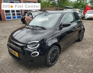 Hoofdafbeelding Fiat 500e Fiat 500e 500 E-3+1-PanoDak-42KW-met 2000 korting