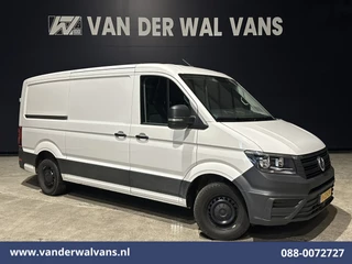 Hoofdafbeelding Volkswagen Crafter Volkswagen Crafter 2.0 TDI L3H2 L2H1 Euro6 Airco | Camera | Apple Carplay | Android Auto | Trekhaak Bijrijdersbank