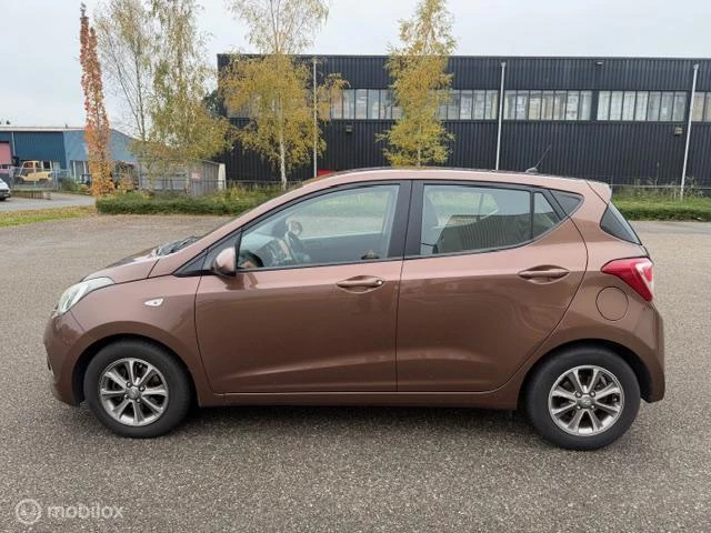 Hoofdafbeelding Hyundai i10