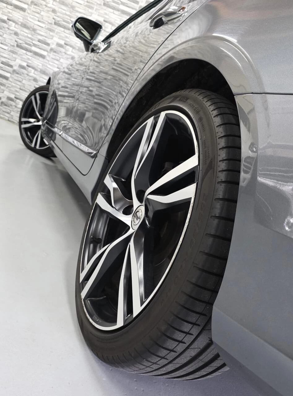Hoofdafbeelding Volvo V90