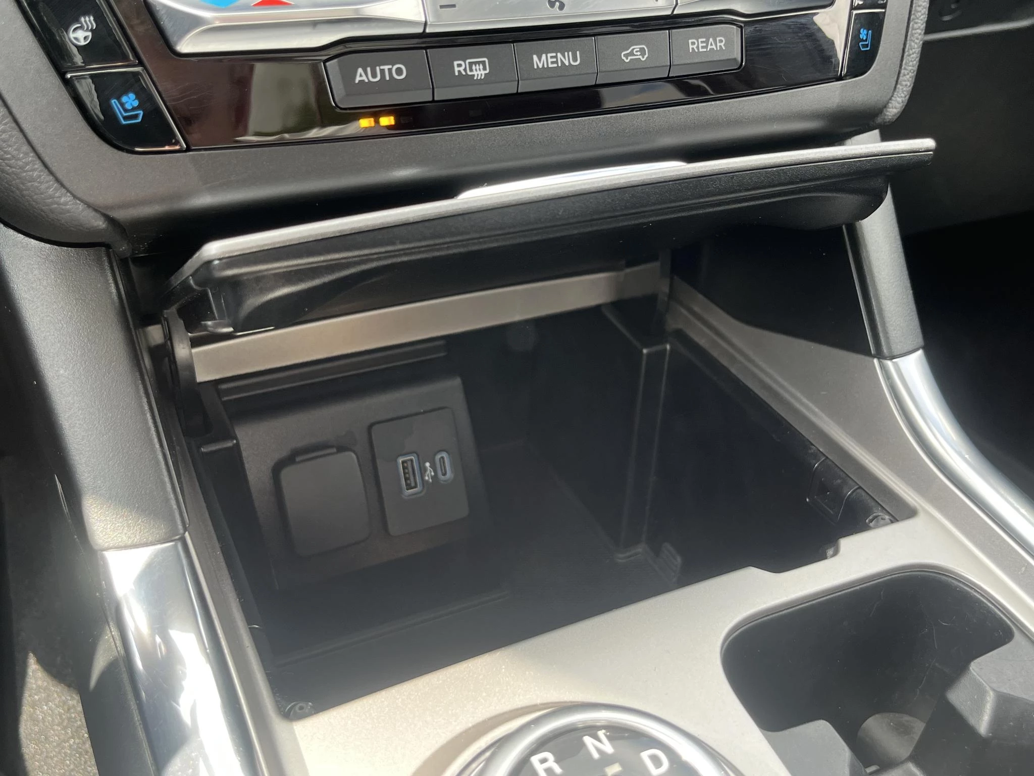 Hoofdafbeelding Ford Explorer