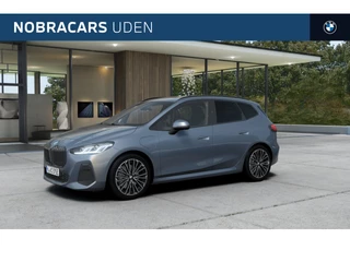 BMW 2 Serie Active Tourer 225e xDrive M Sport Automaat / Panoramadak / Trekhaak / Achteruitrijcamera / Sportstoelen / M Adaptief onderstel / Adaptieve LED / Stuurverwarming