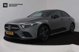 Mercedes-Benz A-klasse 250 e Business Solution AMG Limited (SFEERVERLICHTING, STOELVERWARMING, ACHTERUITRIJCAMERA, SENSOREN)
