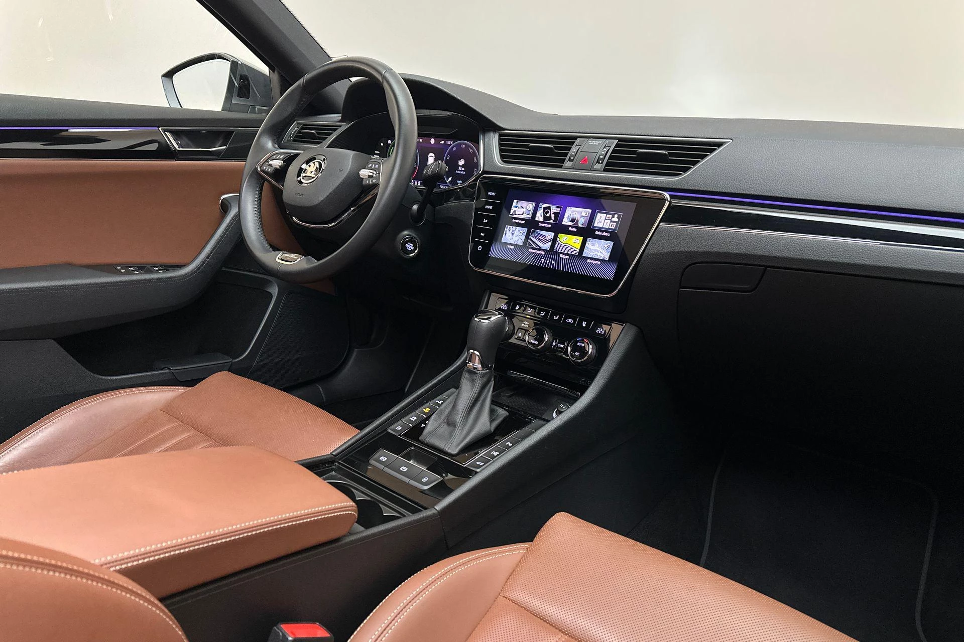 Hoofdafbeelding Škoda Superb