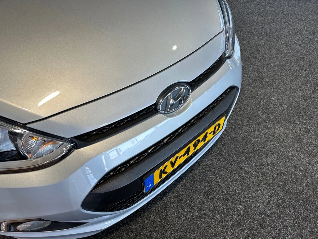 Hoofdafbeelding Hyundai i10