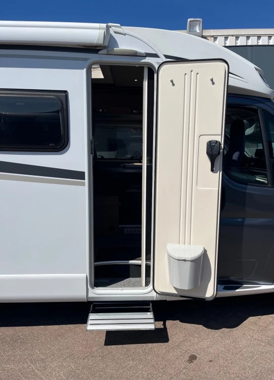 Hoofdafbeelding Weinsberg Caracompact R57 Carplay Ac Cruise