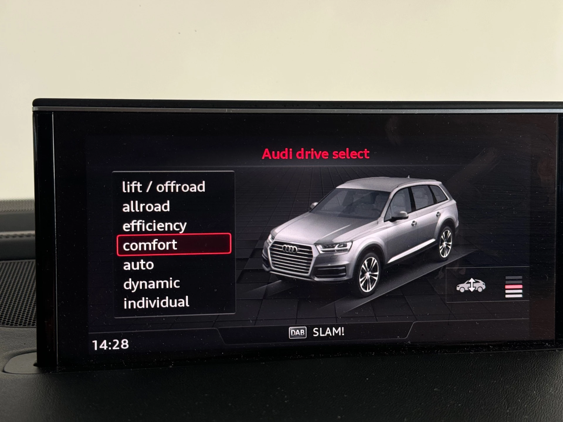 Hoofdafbeelding Audi Q7