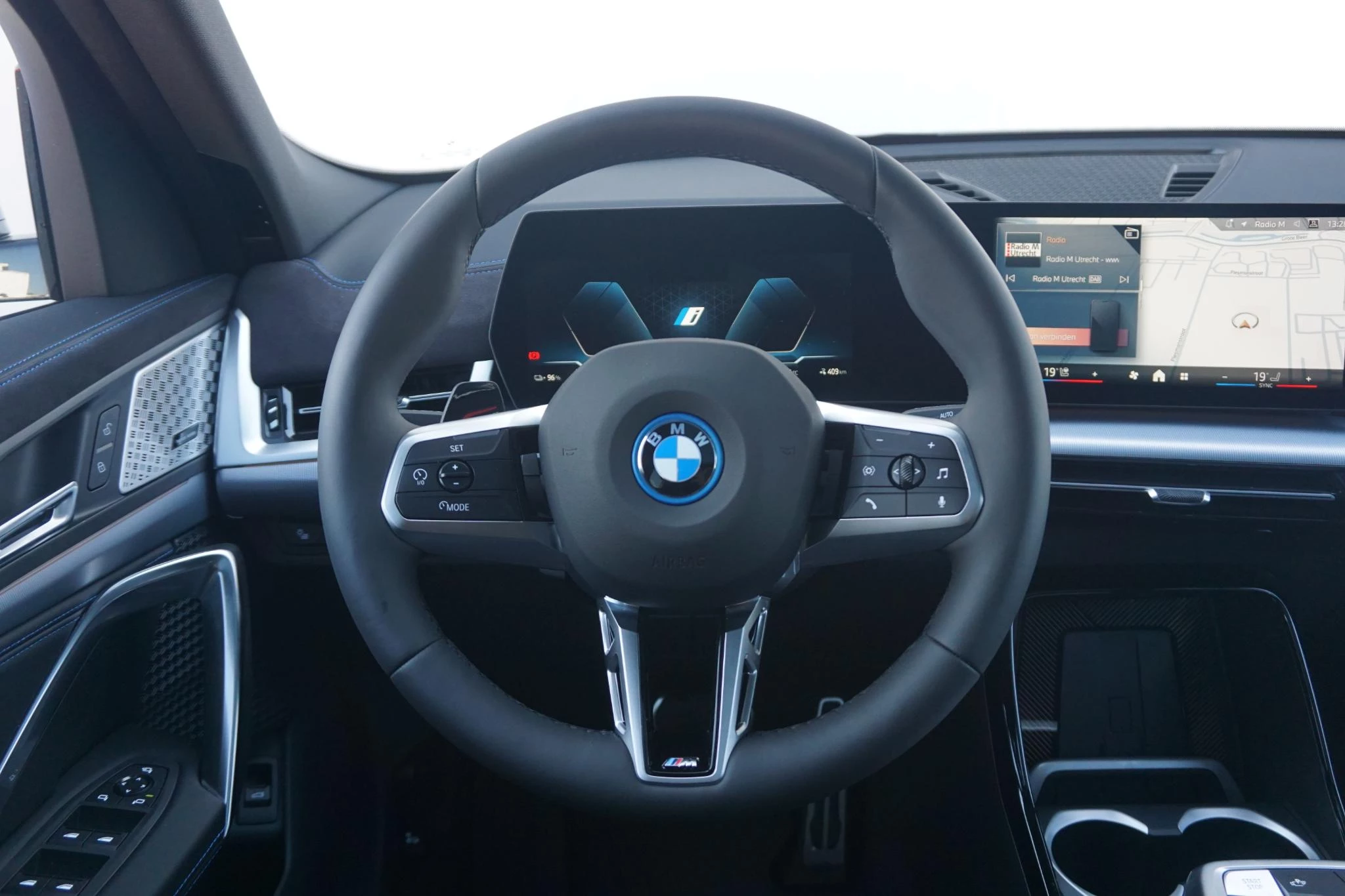 Hoofdafbeelding BMW iX2