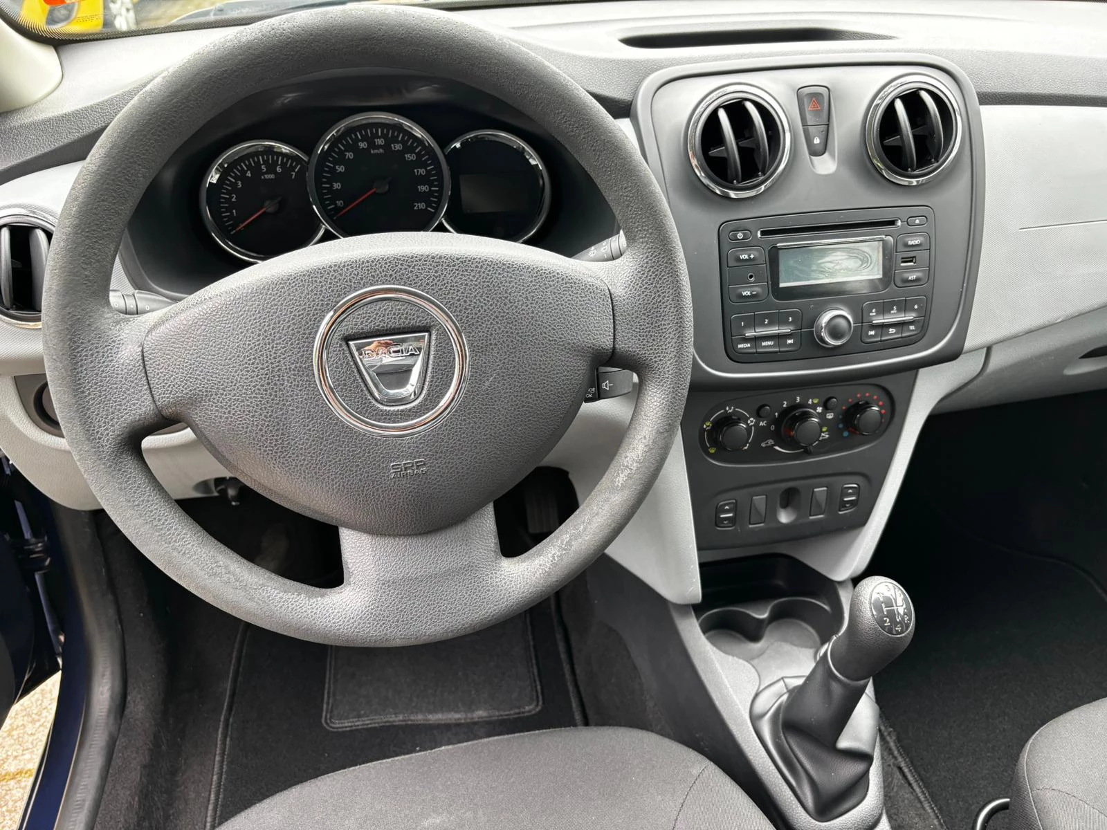 Hoofdafbeelding Dacia Logan